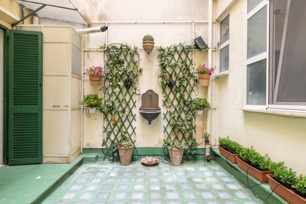 Charming Apartment With Patio A Few Steps From Colosseum Exterior photo